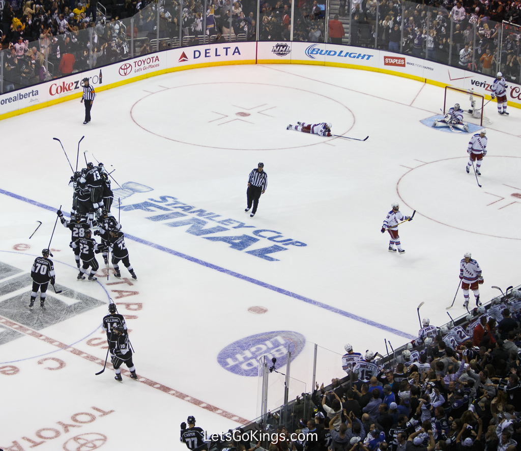 Kings Win Game 2 SCF 2014