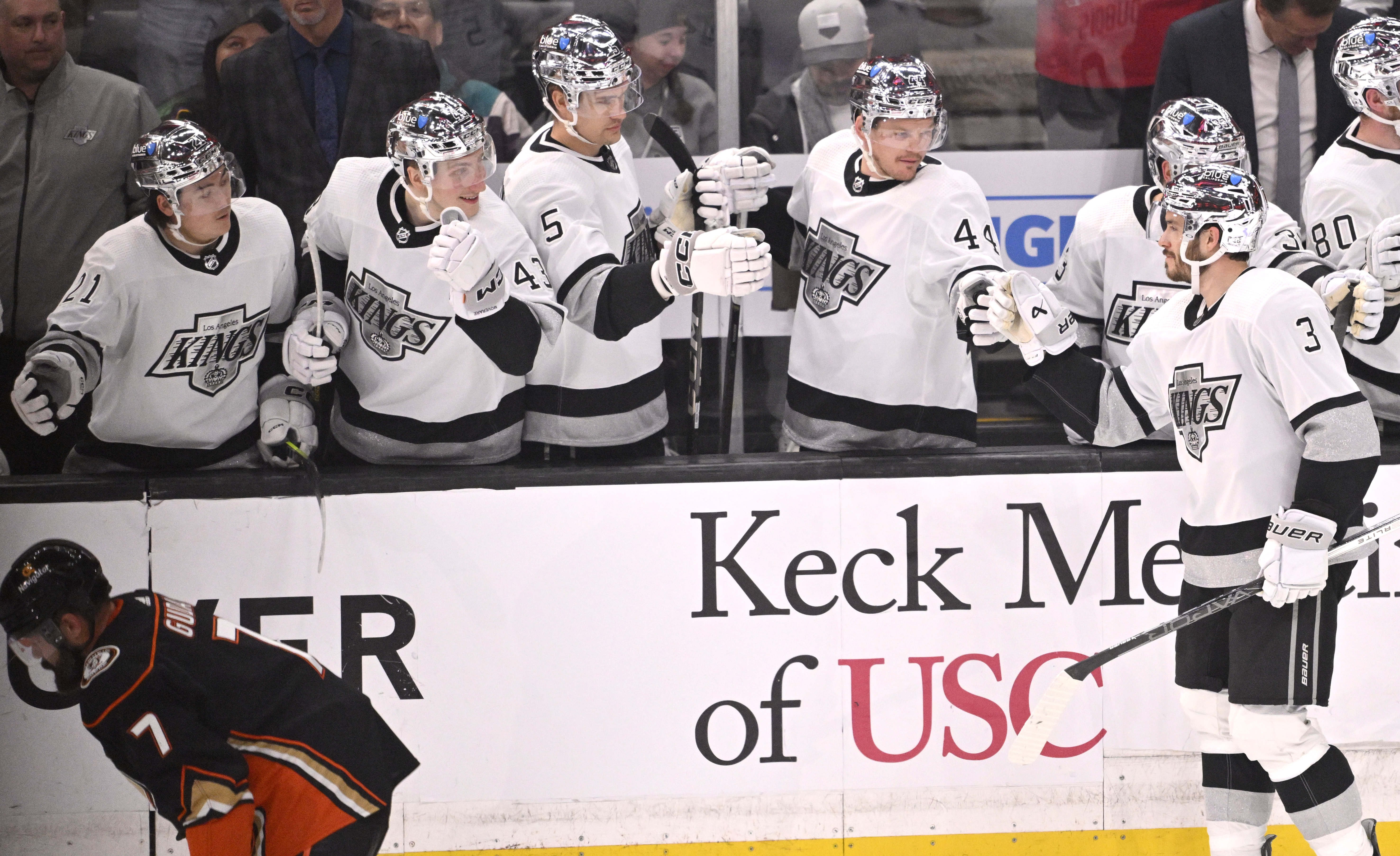 Matt Roy #3 of the Los Angeles Kings celebrates with...