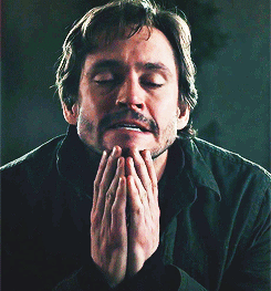 tumblr_nv8ucvNCCJ1qbsh19o2_r1_250.gif