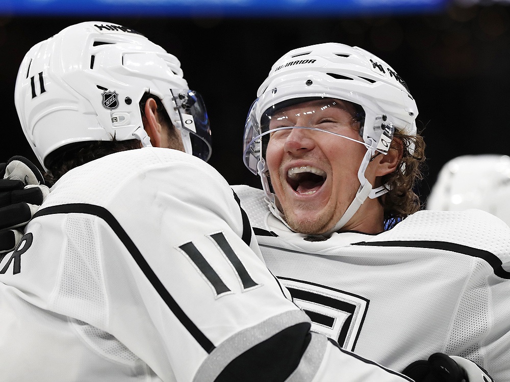 Toffoli_Kopitar_2020.jpg