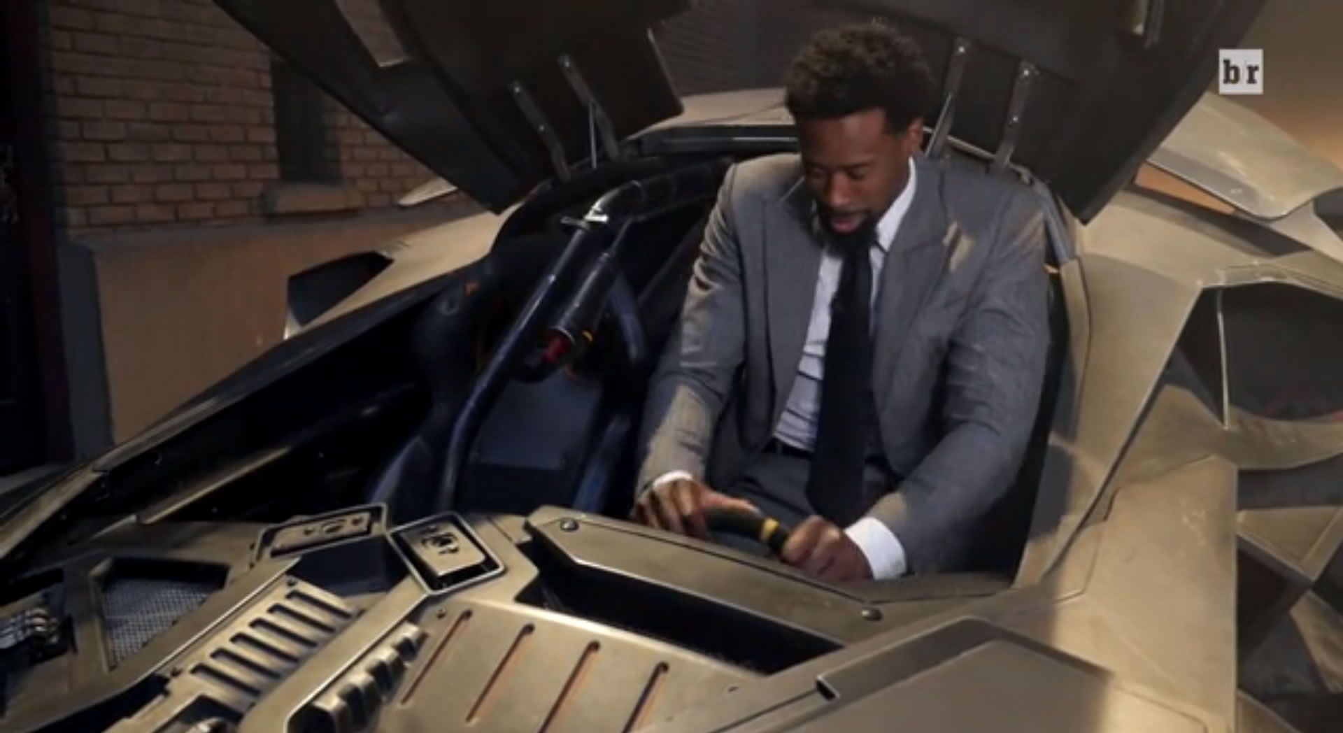batman-v-superman-batmobile-deandre-jordan.jpg