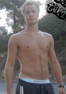 jammer+shirtless.png