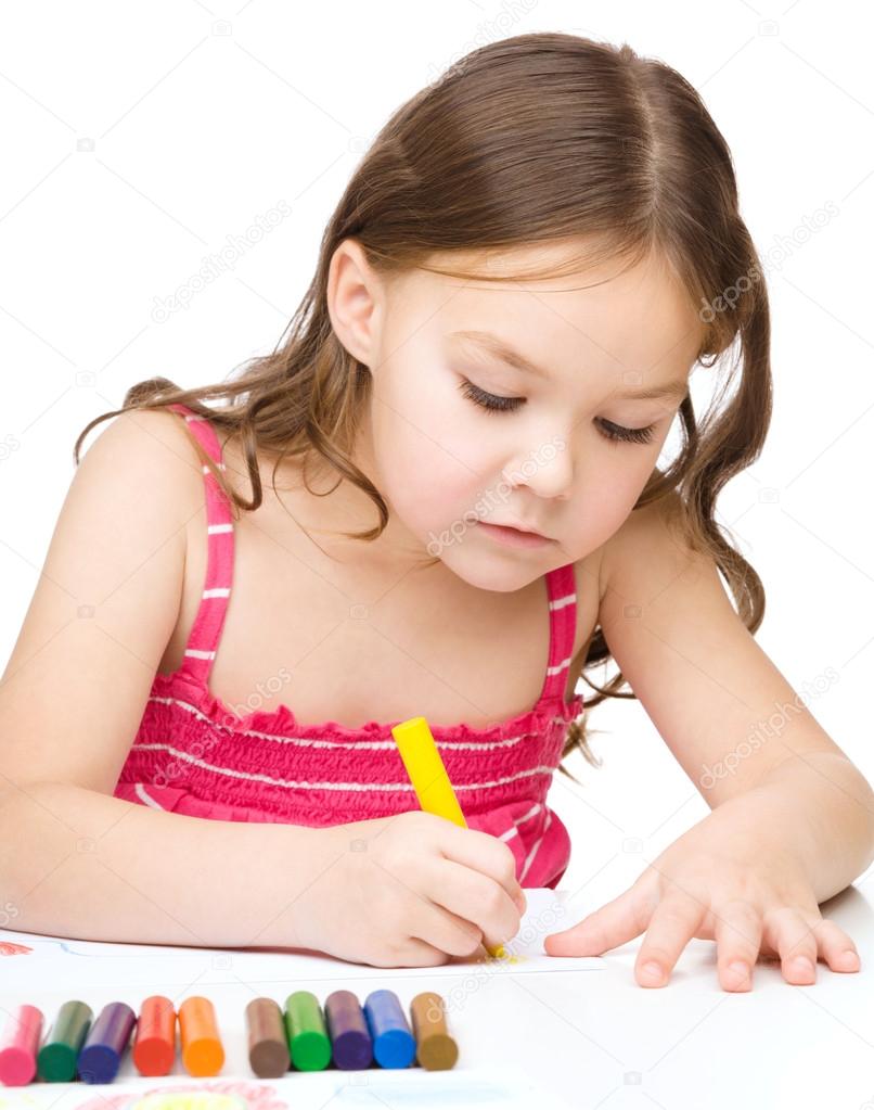depositphotos_21962289-stock-photo-little-girl-is-drawing-using.jpg