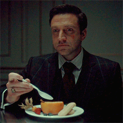 tumblr_ns2edizRN71r8tg38o4_250.gif