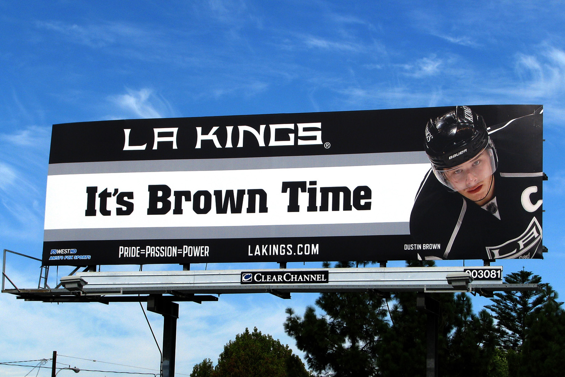 LAX_3081_CBLLAKings2_20111017.jpg