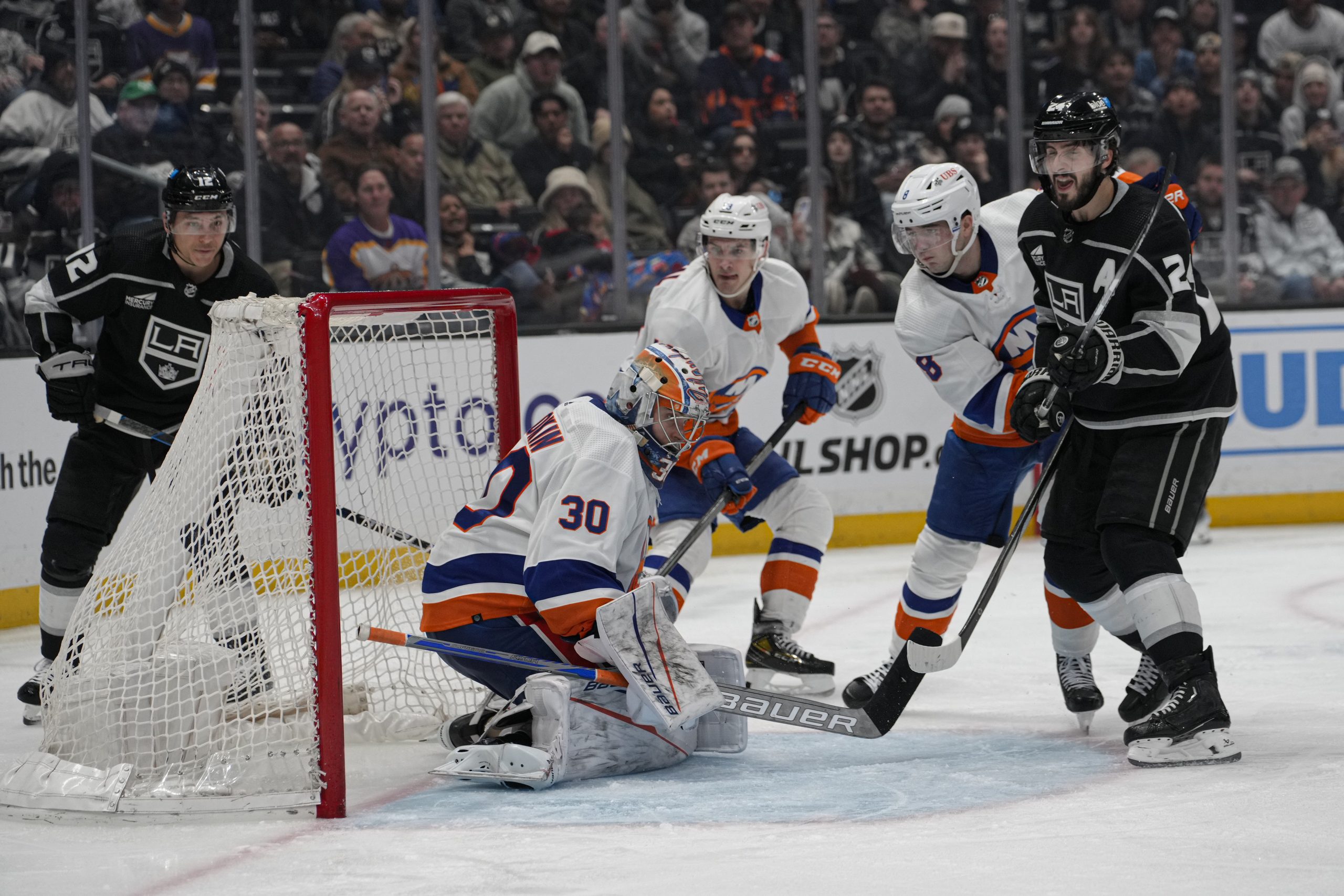 20240311_NYI_vs_LAK_Game0007-scaled.jpg