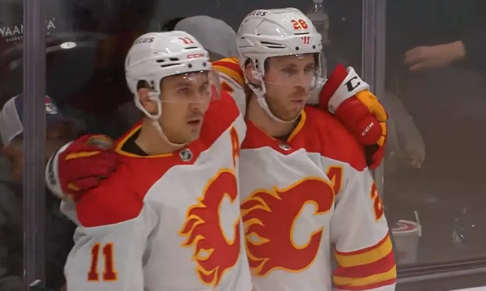 Mikael-Backlund-Elias-Lindholm-Calgary-Flames-NHL.jpg