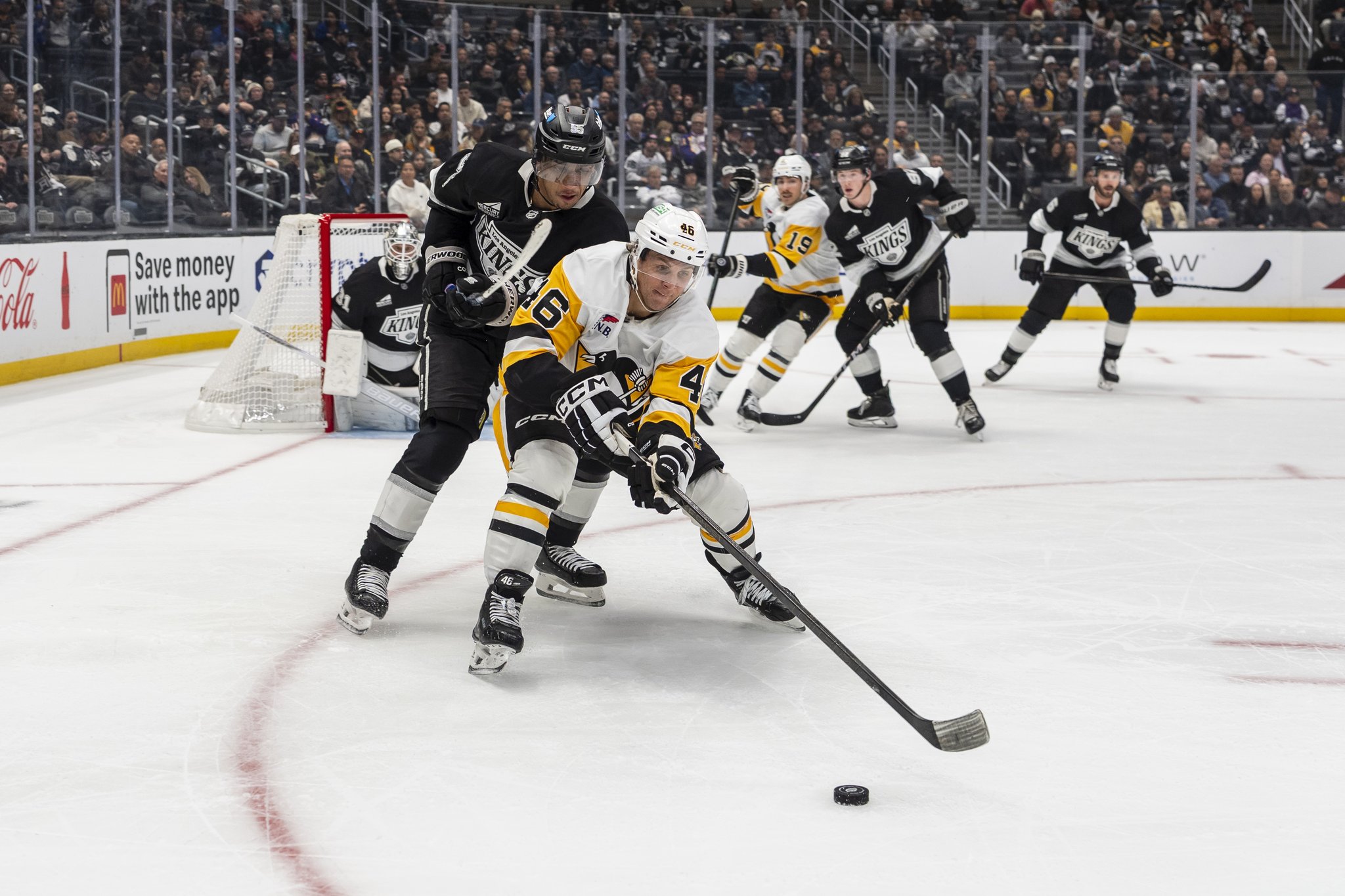 Kings_Pens_Lizotte_10162025_MayorsManor_byALoImages.jpg